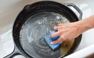 Все способы очистки алюминиевой сковородки от застарелого нагара
